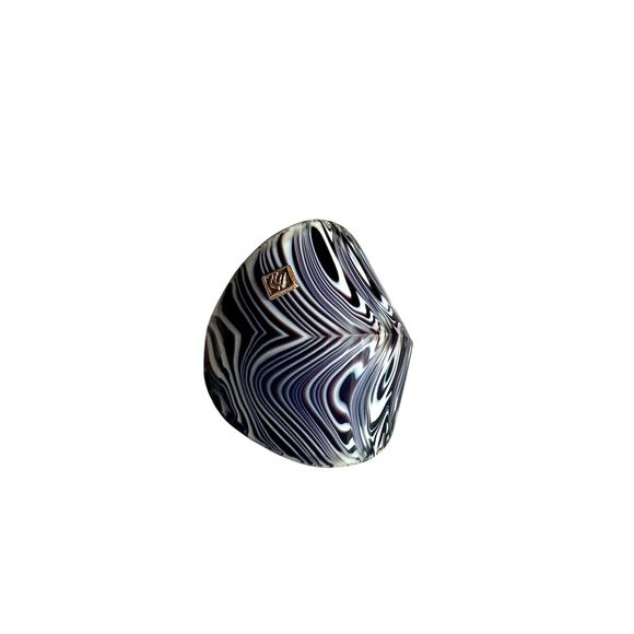🚬 „Louvre“ Ring made of 18kt Red Gold, Opal, Grey-greenish  Nayibe Warchausky Schlemmer - CC501 Ring